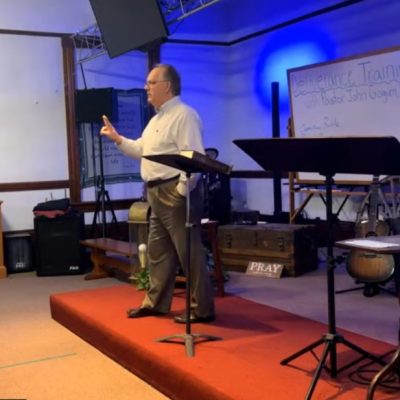 John Goguen teaching from the platform